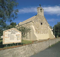 St Mary's Anglican Church - Schoolies Week Accommodation