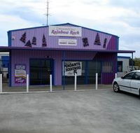 Dreamtime Rainbow Rock - Schoolies Week Accommodation