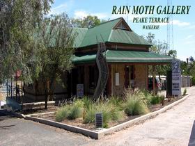  Schoolies Week Accommodation