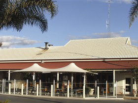 Schoolies Week Accommodation