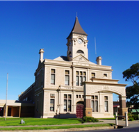 Historic Wallaroo Town Walk - Schoolies Week Accommodation