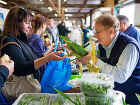 Mount Pleasant Farmers Market - Schoolies Week Accommodation 0