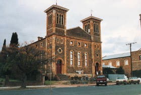 Kapunda Heritage Trail - Schoolies Week Accommodation 0