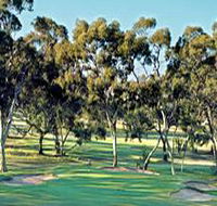Tanunda Pines Golf Club - Schoolies Week Accommodation