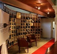 Barossa Small Winemakers Centre - Schoolies Week Accommodation