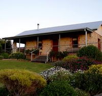 Tim Gramp Wines - Schoolies Week Accommodation