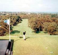 Victor Harbor Golf Club - Schoolies Week Accommodation