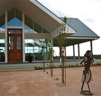 ArtWine Cellar Door - Schoolies Week Accommodation