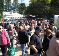 Stansbury Seaside Markets - Schoolies Week Accommodation