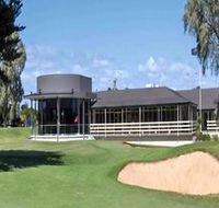 West Lakes Golf Club - Schoolies Week Accommodation