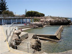 Edithburgh Tidal Pool - Schoolies Week Accommodation 0