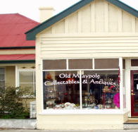 Old Maypole Collectables  Antiques - Schoolies Week Accommodation