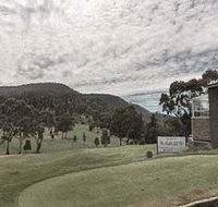 New Norfolk Golf Club - Schoolies Week Accommodation