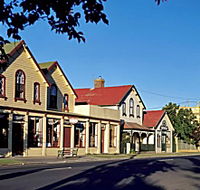 Latrobe Market - Schoolies Week Accommodation