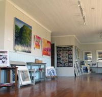 Tamar Valley Art Shack - Schoolies Week Accommodation