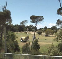 Greens Beach Golf Course - Schoolies Week Accommodation