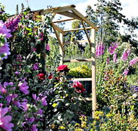 Thelma Retreat Garden and Teahouse - Schoolies Week Accommodation