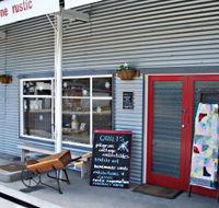 Gone Rustic - Schoolies Week Accommodation