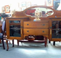 Ring Road Antique Centre - Schoolies Week Accommodation