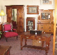 New Norfolk Antiques - Schoolies Week Accommodation