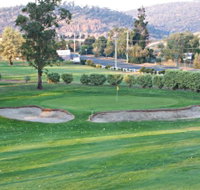New Town Bay Golf Club - Schoolies Week Accommodation