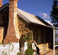 Blundells Cottage - Schoolies Week Accommodation