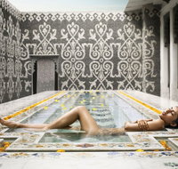 Savoy Baths Day Spa - Schoolies Week Accommodation