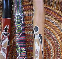 Didgeridoo Hut and Art Gallery - Schoolies Week Accommodation