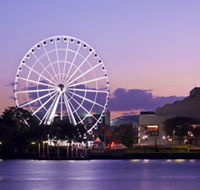 The Wheel of Brisbane - Schoolies Week Accommodation