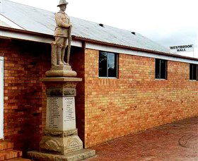 Westbrook War Memorial - Schoolies Week Accommodation 0