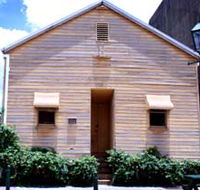 Waterside Workers Hall - Schoolies Week Accommodation