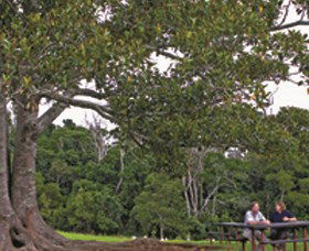 Ravensbourne National Park - Schoolies Week Accommodation 0