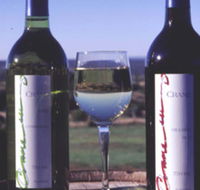 Crane Wines - Schoolies Week Accommodation