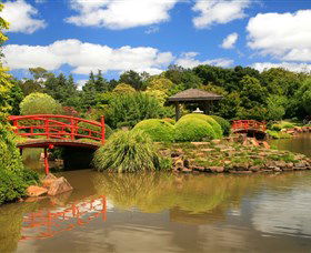 Japanese Gardens - Schoolies Week Accommodation 0