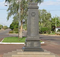 Winton War Memorial - Schoolies Week Accommodation