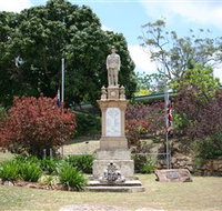 Herberton War Memorial - Schoolies Week Accommodation