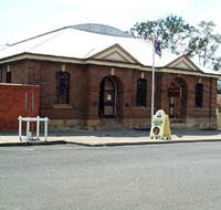 Portside Centre - Schoolies Week Accommodation