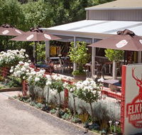 Elk Horn Roadhouse - Schoolies Week Accommodation