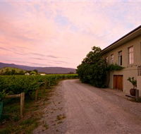 Yarra Yering - Schoolies Week Accommodation