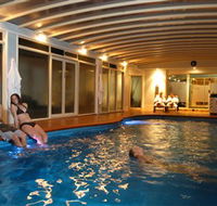 Logans Beach Spa and Fitness - Schoolies Week Accommodation