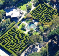 Ashcombe Maze  Lavender Gardens - Schoolies Week Accommodation