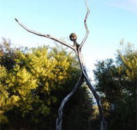 Coomee Nulunga Cultural Trail - Schoolies Week Accommodation