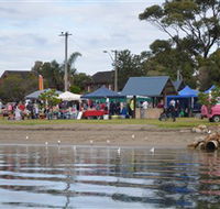 Greenwell Point Riverside Markets - Schoolies Week Accommodation