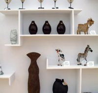 Swinging Swaggy Pottery Gift Ware and Cafe - Schoolies Week Accommodation