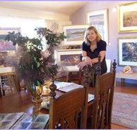 Grace Paleg Studio Gallery - Schoolies Week Accommodation