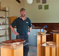 Wood we create - Schoolies Week Accommodation