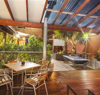 The Plantation Hotel - Schoolies Week Accommodation