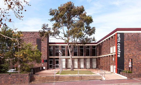 Shoalhaven City Arts Centre - Schoolies Week Accommodation 0