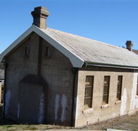 The Old Gundagai Gaol - Schoolies Week Accommodation