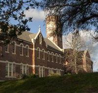 Saint Clement's Retreat and Conference Centre - Schoolies Week Accommodation